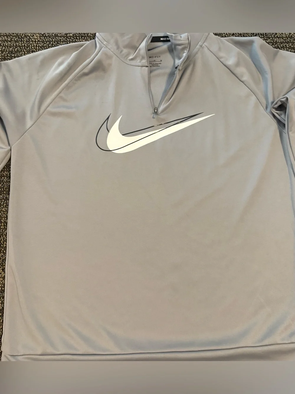 Nike Men’s Light Gray Quarter‑Zip Swim Rash Guard